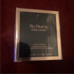 Estee Lauder Re-Nutriv Ultimate Diamond Age Reversal Eye Cream